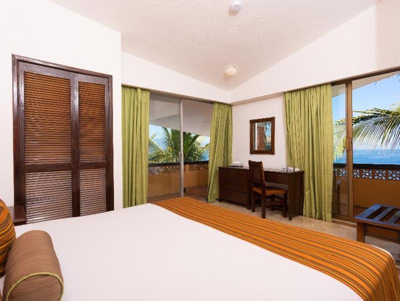 Las Palmas By The Sea All Inclusive Puerto Vallarta Værelse billede