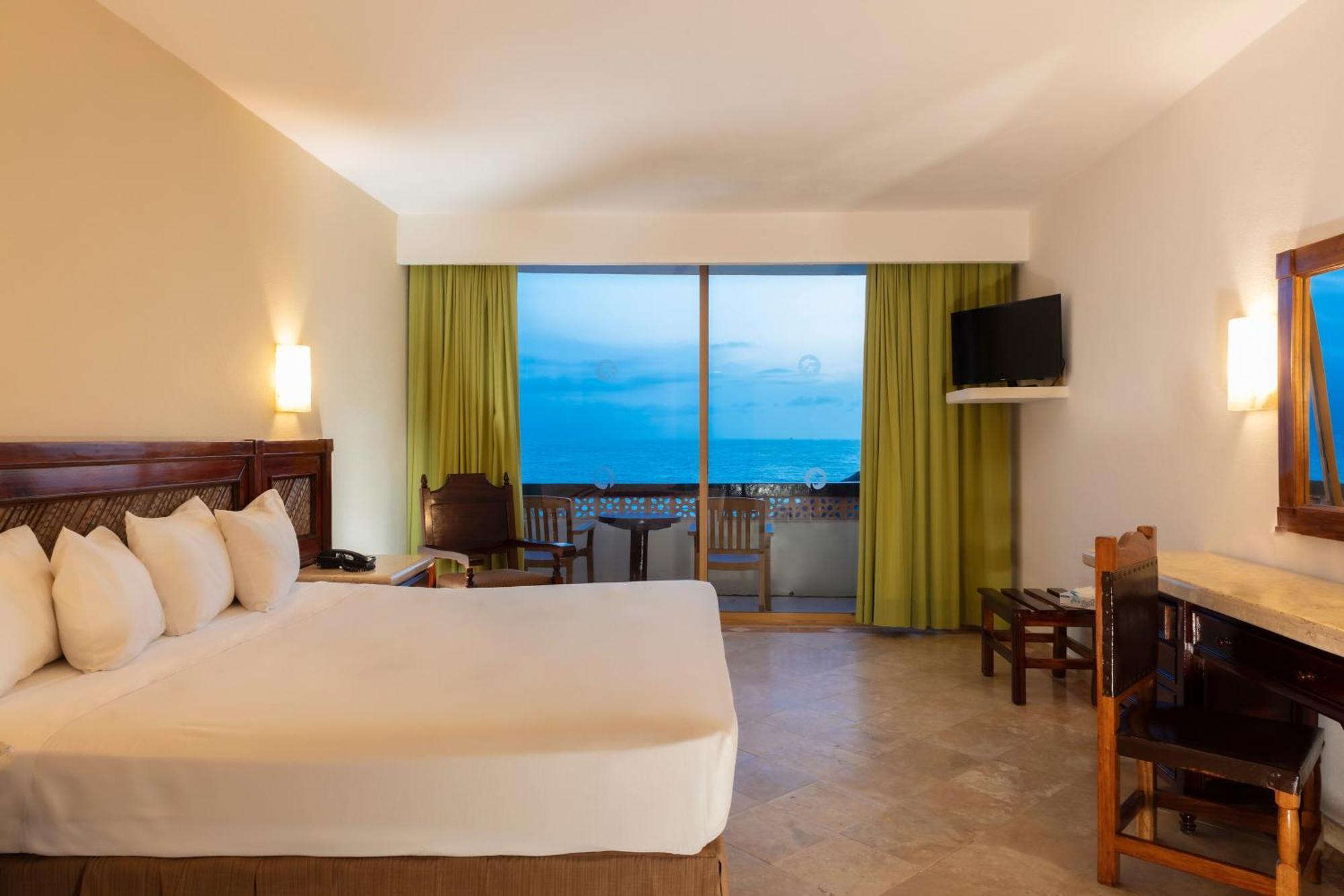 Las Palmas By The Sea All Inclusive Puerto Vallarta Eksteriør billede